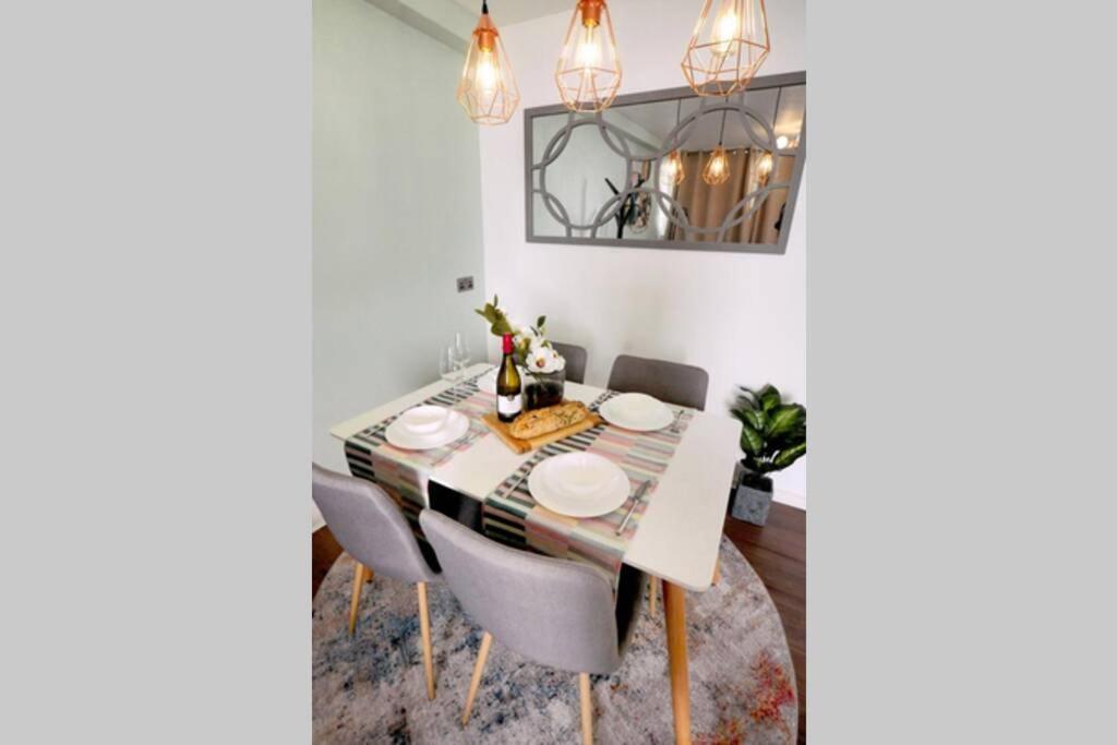 Super Spacious 2 Bedroom Apt 20Mn From Central. London Eksteriør bilde